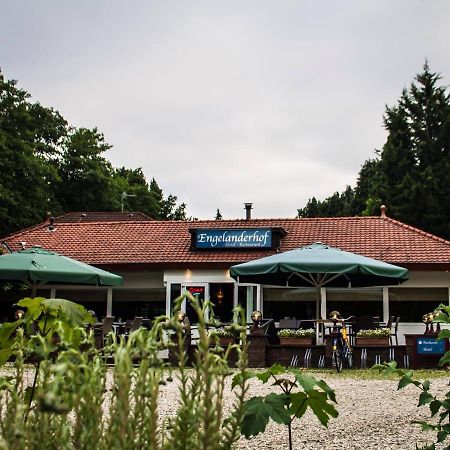Hotel Restaurant Engelanderhof Beekbergen Bagian luar foto
